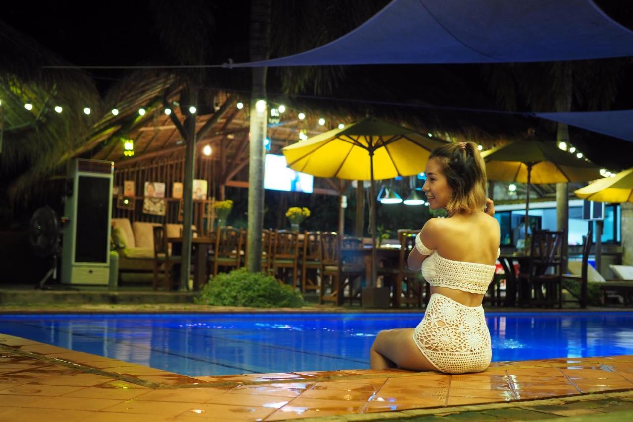 Baanpong Lodge San Kamphaeng Exterior foto
