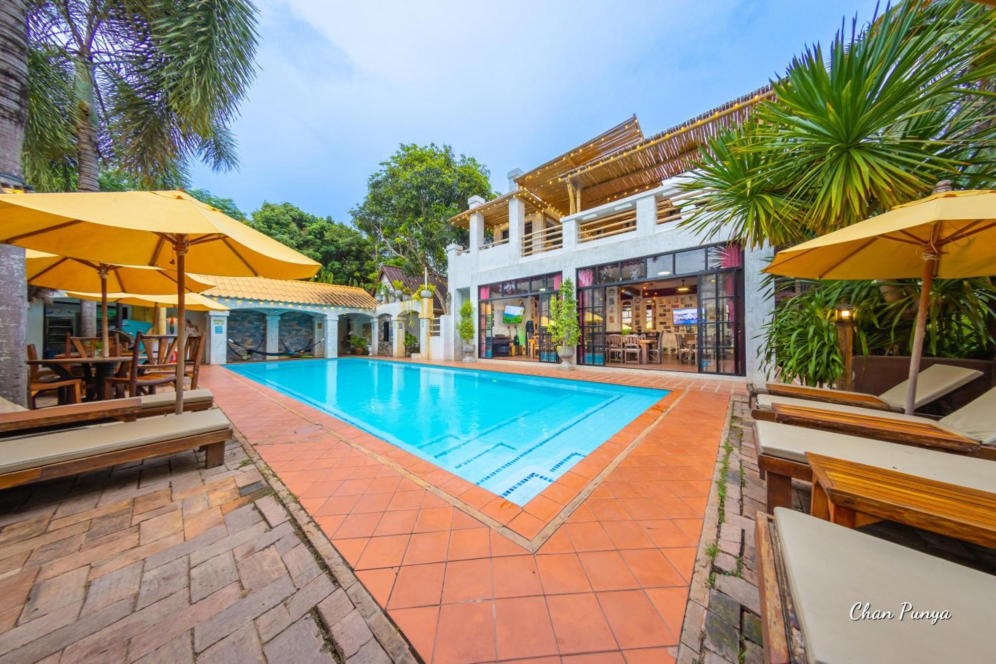 Baanpong Lodge San Kamphaeng Exterior foto