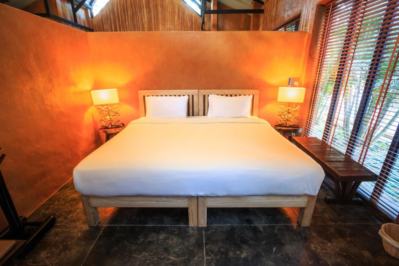Baanpong Lodge San Kamphaeng Exterior foto